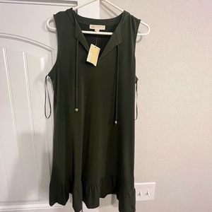 Women’s dress